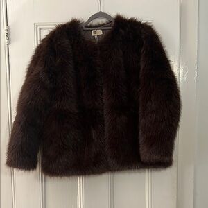 Women’s Faux Fur Coat - Brown